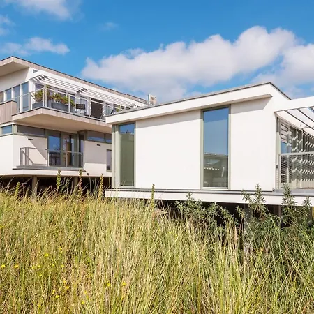 Strandvilla Noord ヴィラ ベルゲン・アーン・ゼー